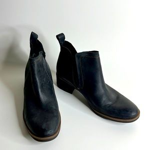 KORKS Genuine Leather Pull On Chucka Boot Sz 8.5